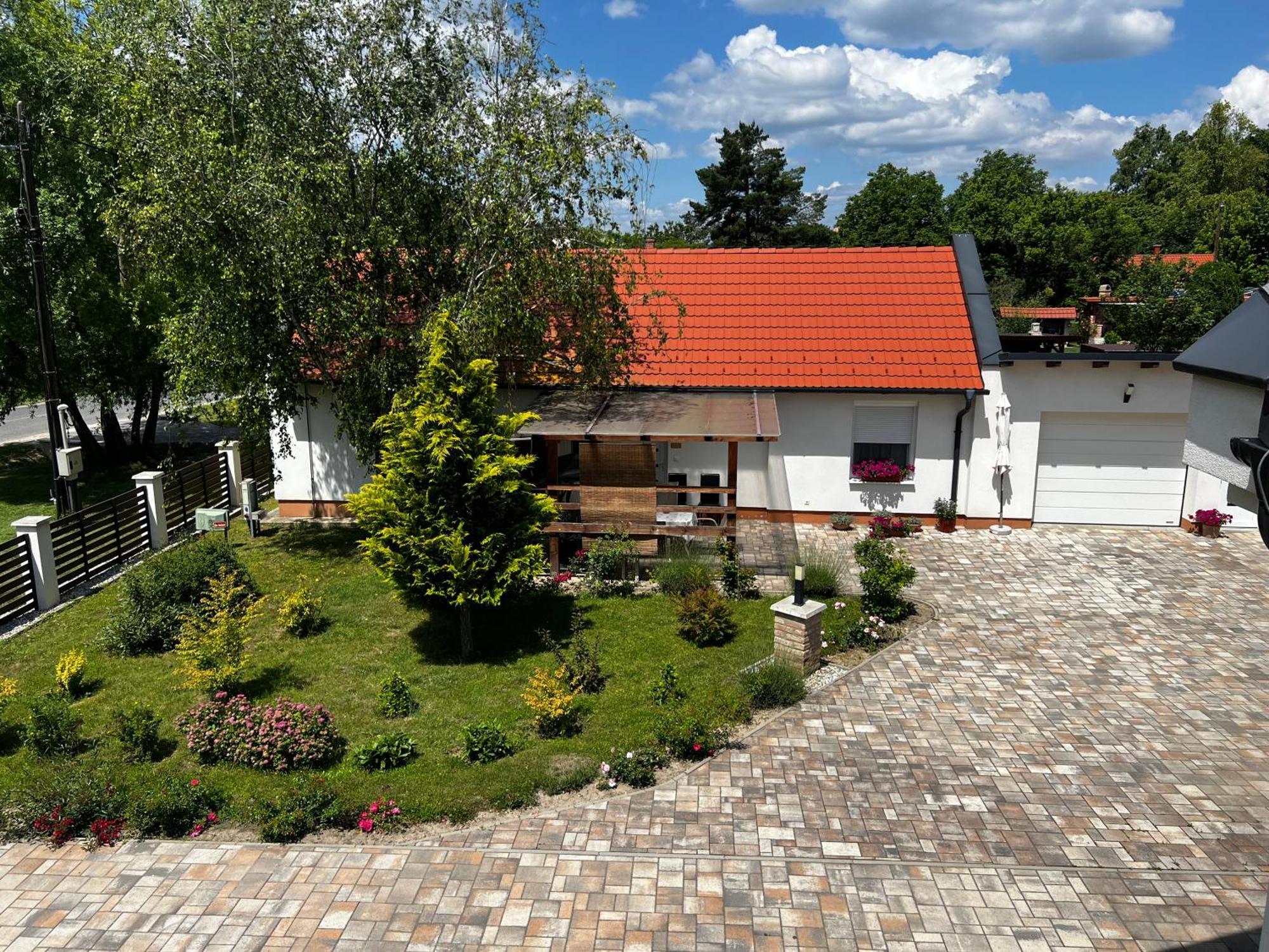 Dreko Panzio & Borbisztro Bed & Breakfast Győrújbarát Exterior foto